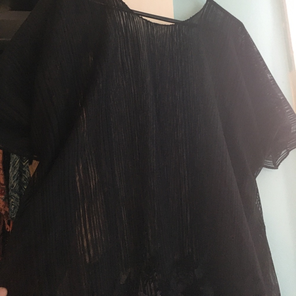 XL Women’s Sheer Black Lace Top Cover-Up